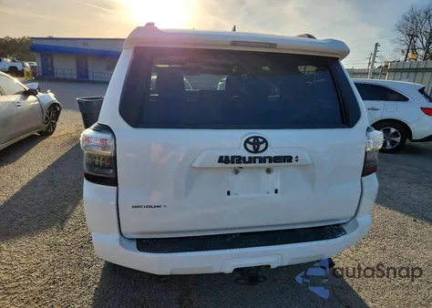 2020 Toyota 4Runner Sr5 из США, поврежденный, VIN JTEZU5JR1L5224676